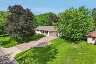 8727 Baltimore St NE, Blaine, MN 55449 - Photo 34