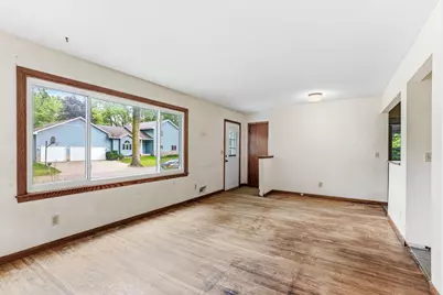 687 Dover Street NE, Fridley, MN 55432 - Photo 4