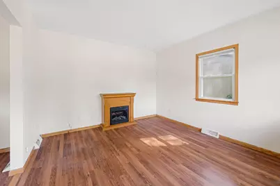 1331 4th Street E, Saint Paul, MN 55106 - Photo 6