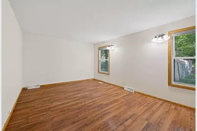 1331 4th Street E, Saint Paul, MN 55106 - Photo 14