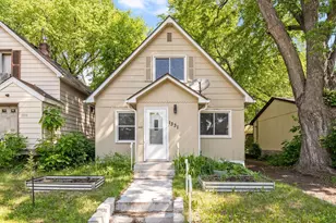1331 4th St E, Saint Paul, MN 55106 - Photo 2