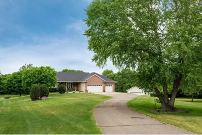 10009 James Avenue NE, Monticello, MN 55362 - Photo 4