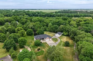 10009 James Ave NE, Monticello, MN 55362 - Photo 2