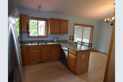 5756 Woodbridge Drive, Savage, MN 55378 - Photo 8