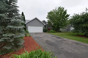 5756 Woodbridge Dr, Savage, MN 55378 - Photo 1