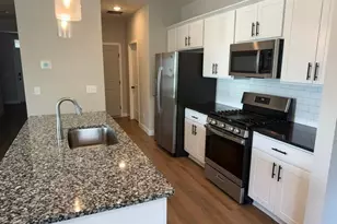 5385 Robinwood Ct, Chaska, MN 55318 - Photo 2