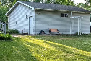 10966 S Frontage Rd, Pine City, MN 55063 - Photo 12