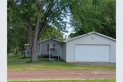 10966 S Frontage Road, Pine City, MN 55063 - Photo 4