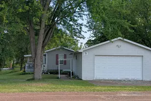 10966 S Frontage Rd, Pine City, MN 55063 - Photo 4