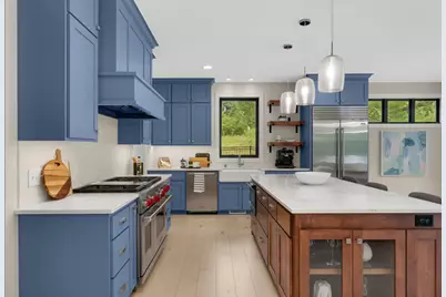 141 Mendota Road W, West Saint Paul, MN 55118 - Photo 8