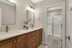141 Mendota Road W, West Saint Paul, MN 55118 - Photo 26