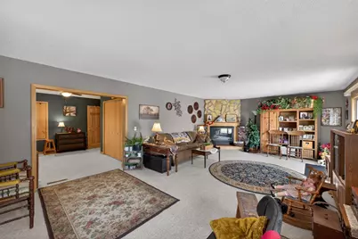 811 Broadway Avenue, Wabasha, MN 55981 - Photo 18