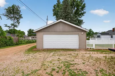 811 Broadway Avenue, Wabasha, MN 55981 - Photo 44