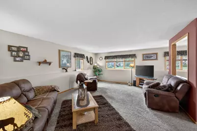 811 Broadway Avenue, Wabasha, MN 55981 - Photo 4