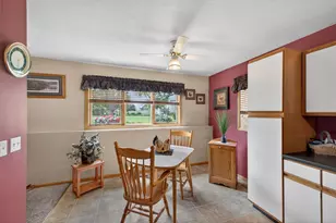 811 Broadway Ave, Wabasha, MN 55981 - Photo 6