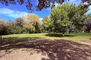 108 Division St W, Brownton, MN 55312 - Photo 4