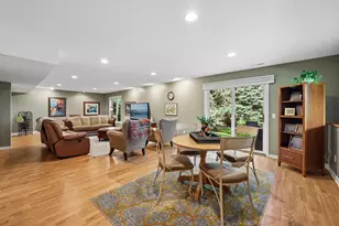 11975 Tiffany Ln, Eden Prairie, MN 55344 - Photo 38
