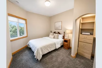 10425 Vera Cruz Drive N, Brooklyn Park, MN 55443 - Photo 22
