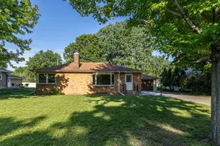 7609 Thomas Ave S, Richfield, MN 55423 - Photo 2