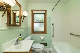 7609 Thomas Ave S, Richfield, MN 55423 - Photo 16