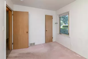 7609 Thomas Ave S, Richfield, MN 55423 - Photo 14