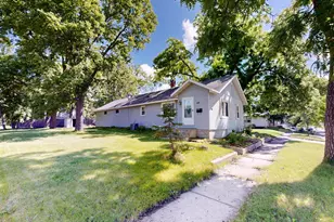 117 Ella Ave NE, Willmar, MN 56201 - Photo 30