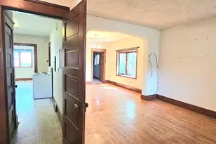 205 E 6th St, Morris, MN 56267 - Photo 14