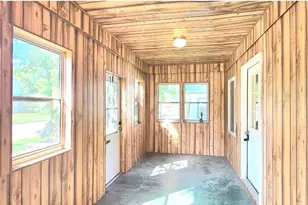 205 E 6th St, Morris, MN 56267 - Photo 6