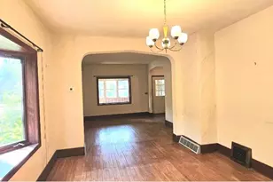 205 E 6th St, Morris, MN 56267 - Photo 12