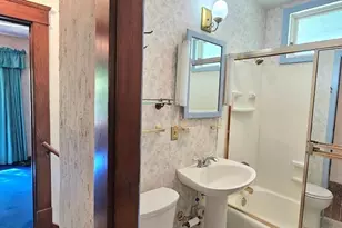 205 E 6th St, Morris, MN 56267 - Photo 28