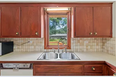 1640 7th Street NW, New Brighton, MN 55112 - Photo 10