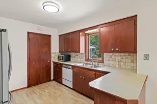 1640 7th St NW, New Brighton, MN 55112 - Photo 10