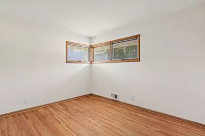 1640 7th Street NW, New Brighton, MN 55112 - Photo 16