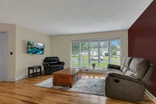 410 57th Pl NE, Fridley, MN 55432 - Photo 12