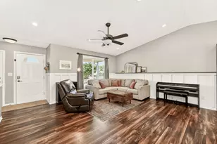 5867 Kingsbury Dr NW, Rochester, MN 55901 - Photo 2