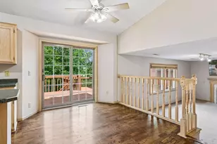 5023 Helena Rd N, Oakdale, MN 55128 - Photo 8