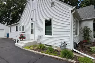 7326 Wentworth Ave, Richfield, MN 55423 - Photo 2