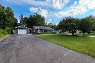 2128 Ronald Ave, White Bear Lake, MN 55110 - Photo 16
