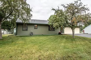 3256 201st St W, Farmington, MN 55024 - Photo 10