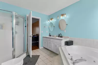 1102 Southern Hills Lane SW, Rochester, MN 55902 - Photo 16