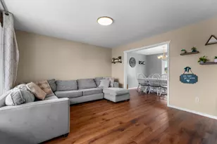 1102 Southern Hills Ln SW, Rochester, MN 55902 - Photo 6