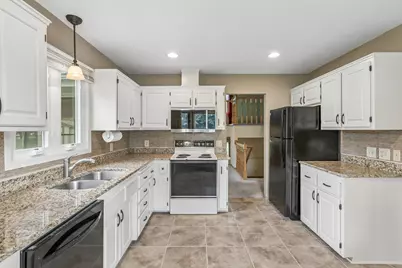 11239 Xylon Avenue N, Champlin, MN 55316 - Photo 8