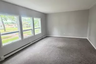 2613 3rd Ave W, Hibbing, MN 55746 - Photo 8