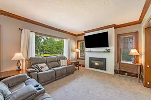 808 3rd Ave SE, Waseca, MN 56093 - Photo 8