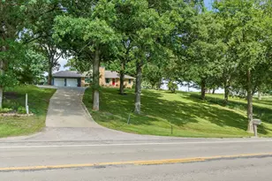11990 380th Ave, Blue Earth, MN 56013 - Photo 36