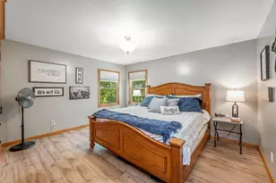 11990 380th Ave, Blue Earth, MN 56013 - Photo 20