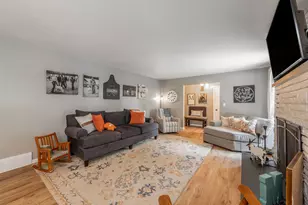 11990 380th Ave, Blue Earth, MN 56013 - Photo 10