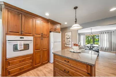 11990 380th Avenue, Blue Earth, MN 56013 - Photo 6