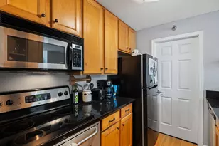 6010 Chasewood Pkwy, Minnetonka, MN 55343 - Photo 12