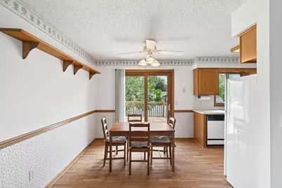 1113 Polk Street S, Shakopee, MN 55379 - Photo 8